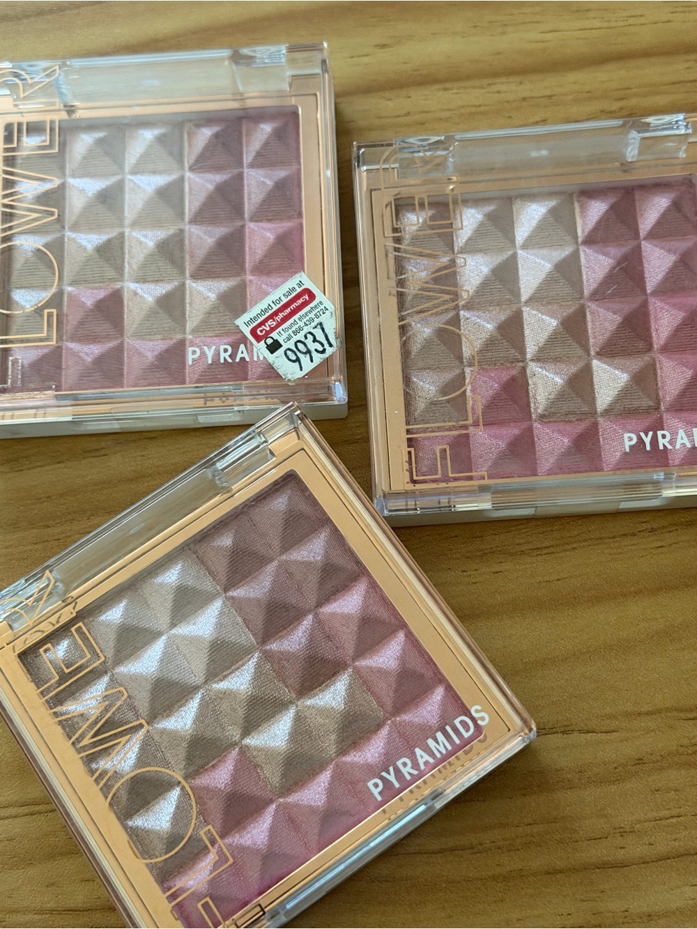 3 FLOWER BEAUTY Pyramids Highlighter & Blush ROSE GLOW Full Size PC1